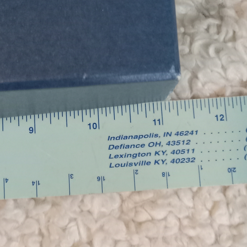 Collectible Toy - Picture 6 of 7